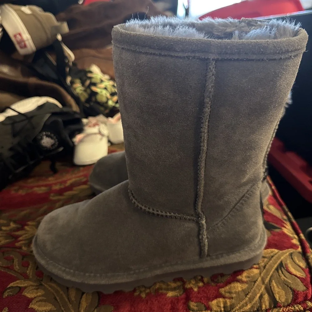 BearPaw these classic